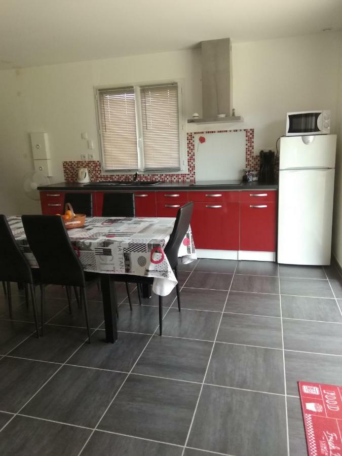 La Vallee Des Noyers Beaulieu  Εξωτερικό φωτογραφία